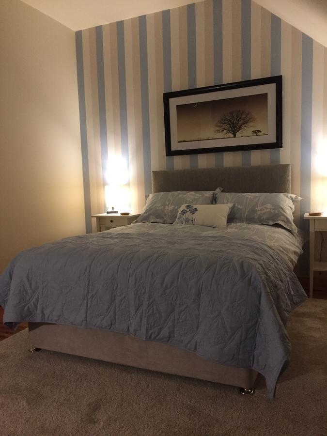 Marnic House Bed & Breakfast Ballyhaunis Bagian luar foto