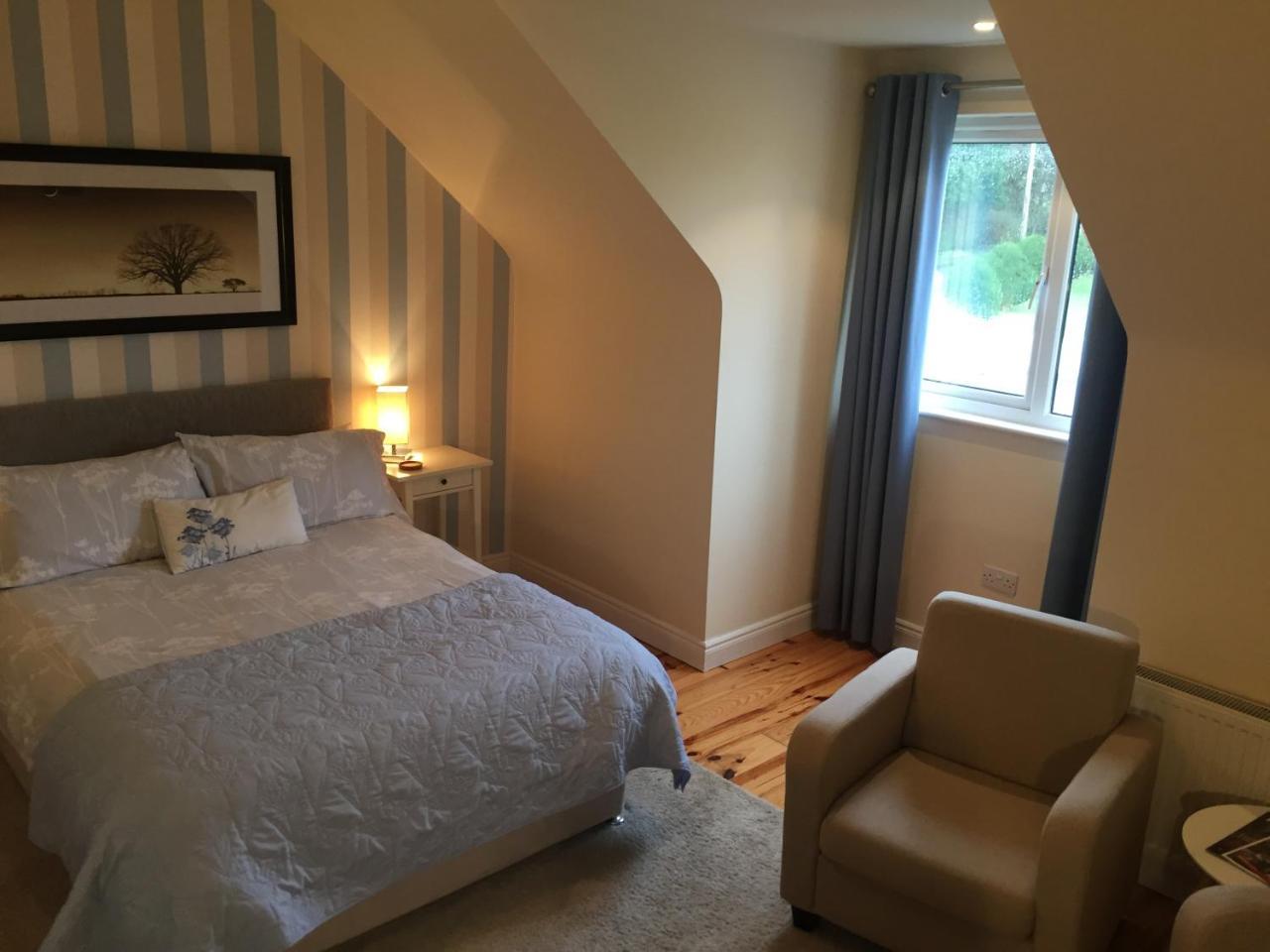 Marnic House Bed & Breakfast Ballyhaunis Bagian luar foto