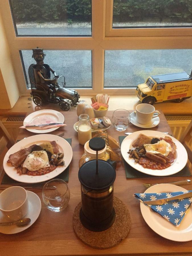 Marnic House Bed & Breakfast Ballyhaunis Bagian luar foto